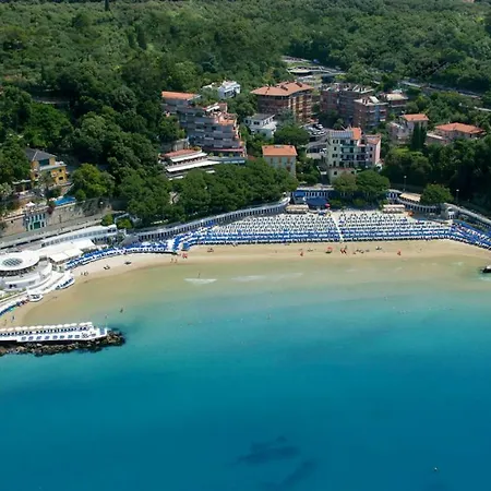 La Finestra Sul Golfo La Spezia